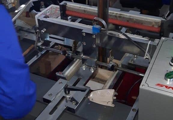 machine à fabriquer des sacs papier luxe
